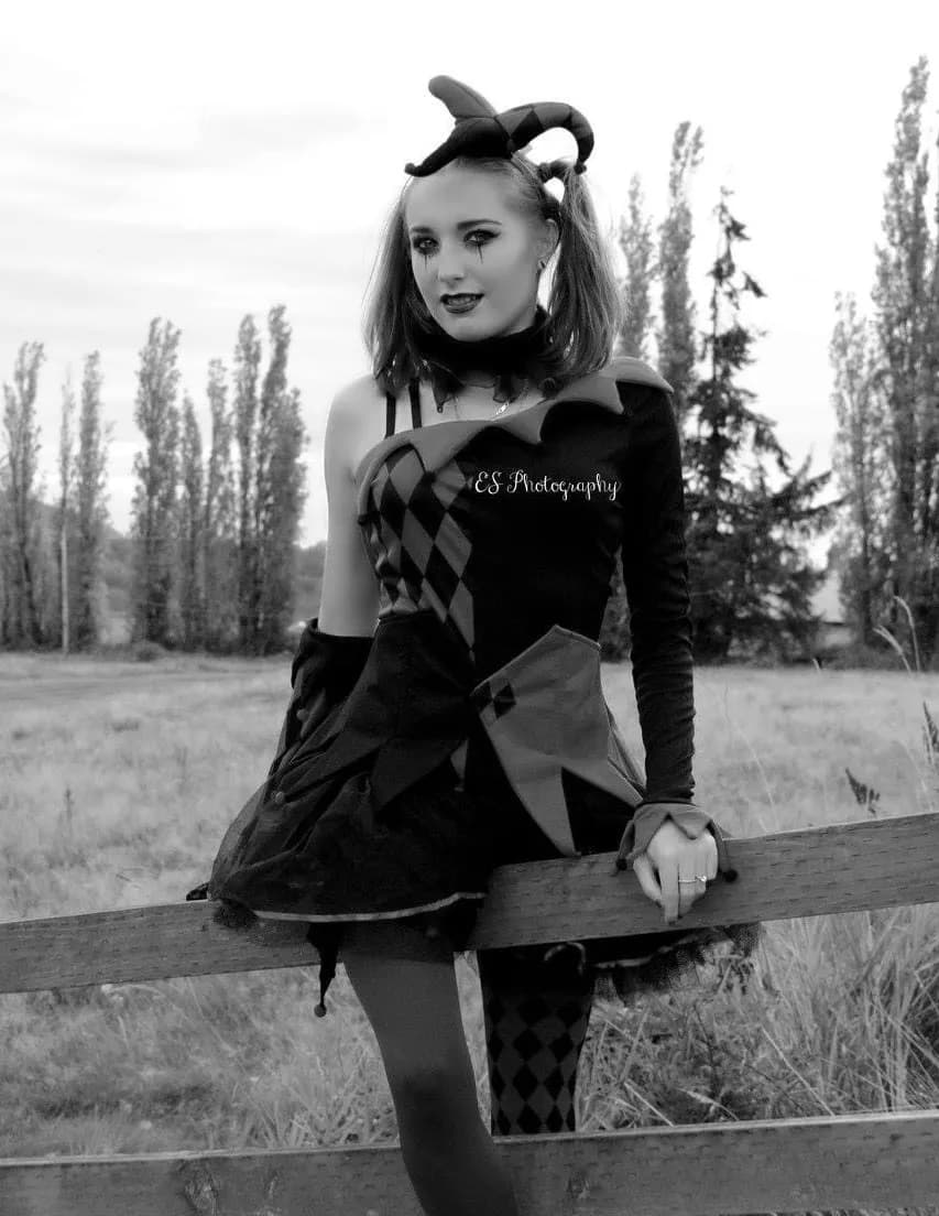 Lillie-Mae Lyons image