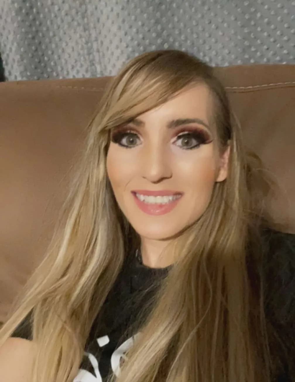 Cara Mia Correnti image