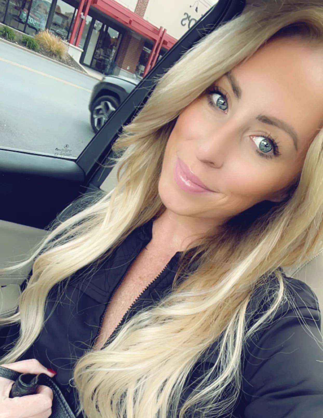 Sarah Radford image