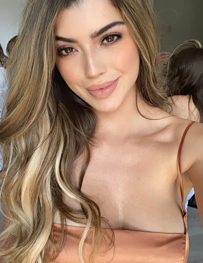 Lauren Dart image