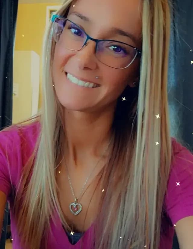 Carly image