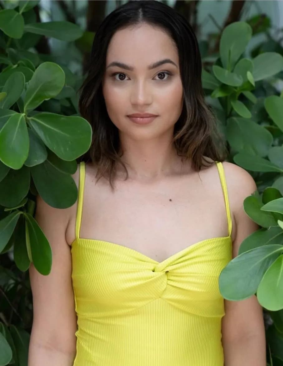 Thais De Carvalho image