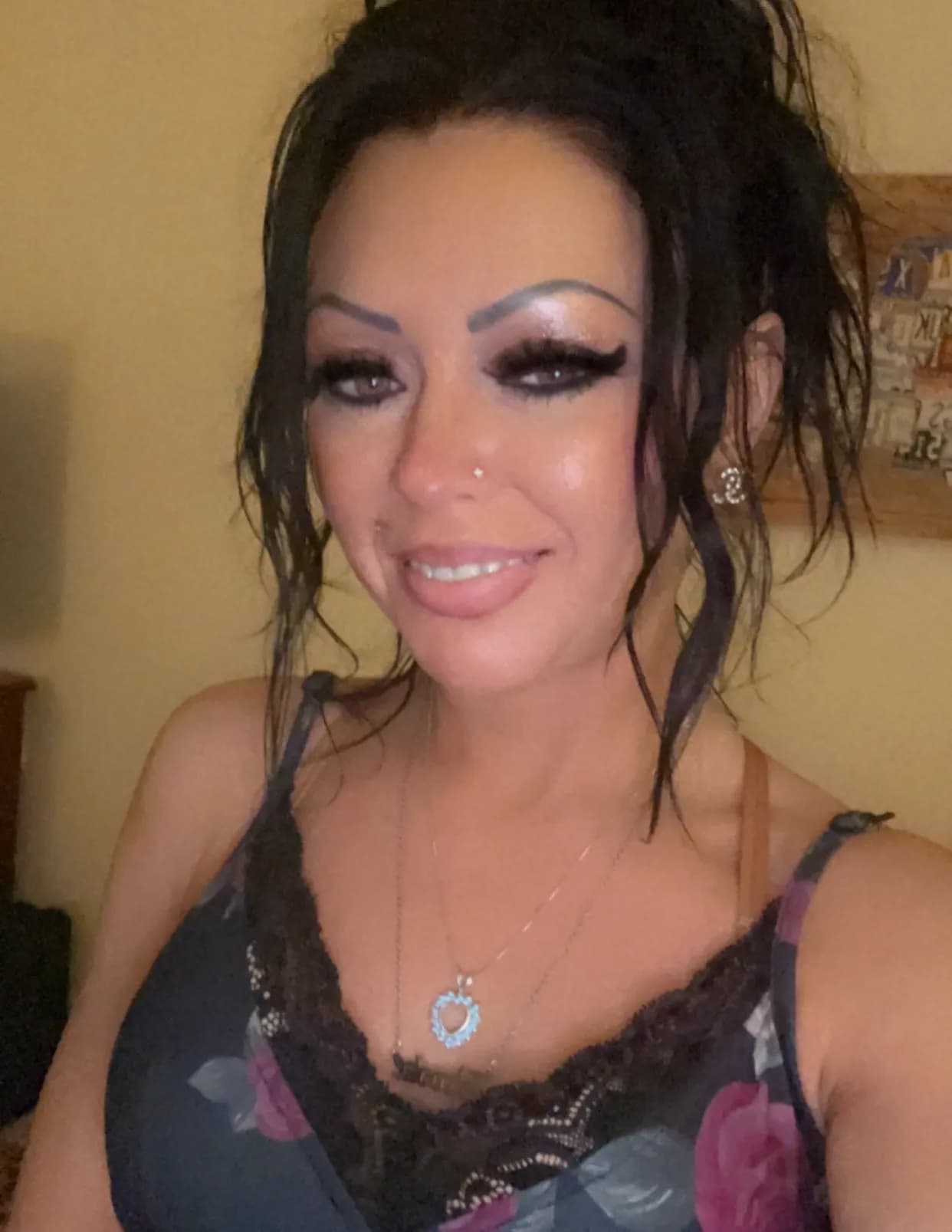 💋Krystal Petite Treat💋 image