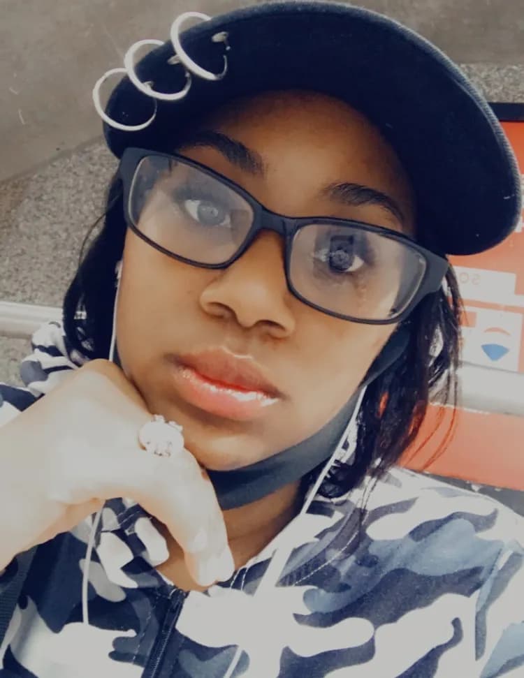 ColorfulVixen image
