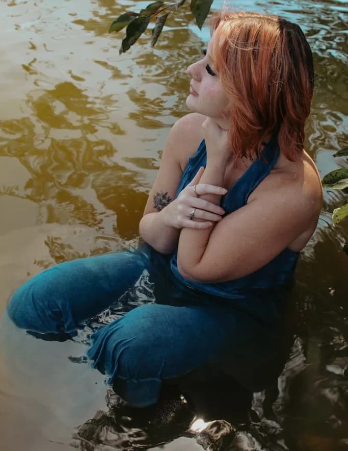 Bethany Collett image