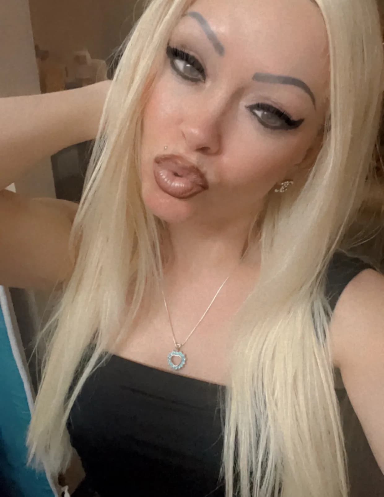 💋Krystal Petite Treat💋 image