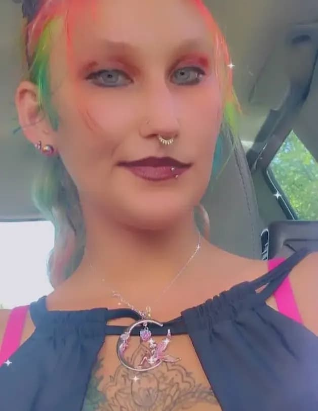 Victoria burns image