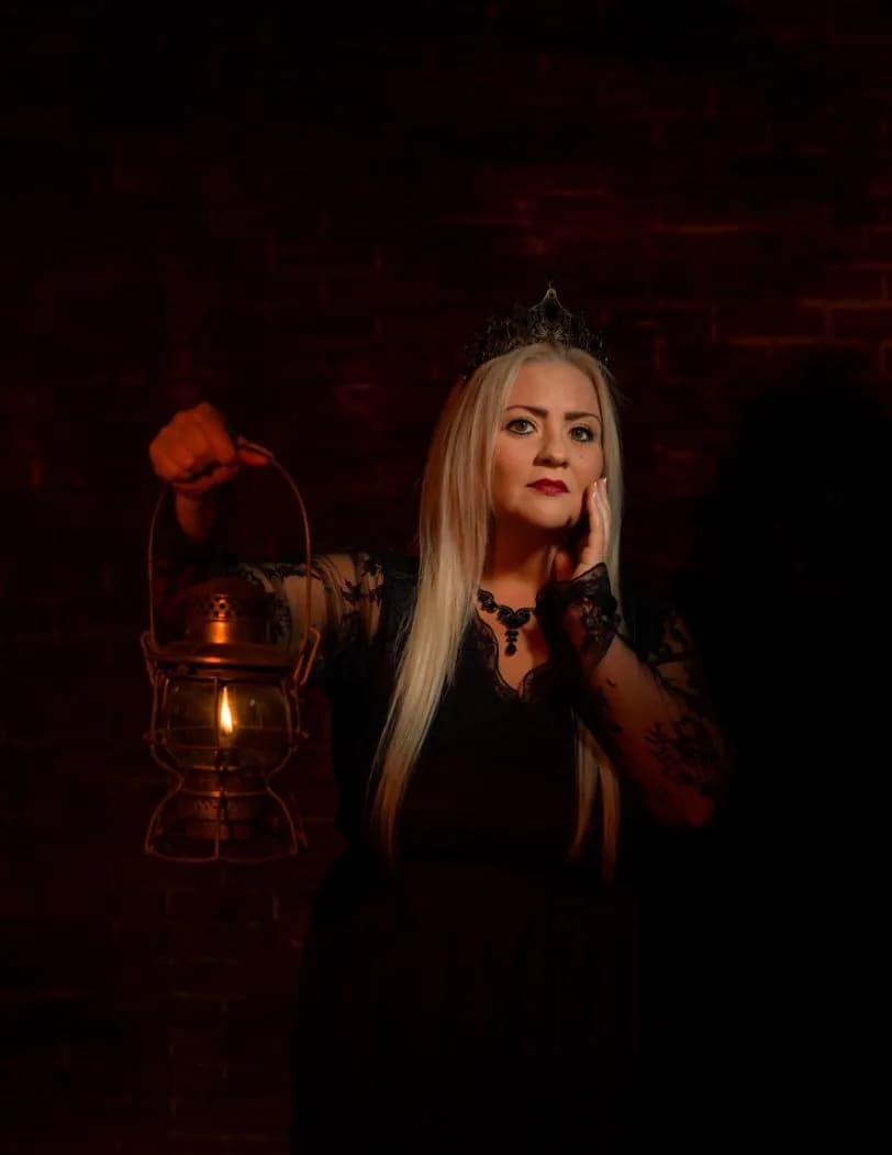Jennifer carter ( Brinx savage) image