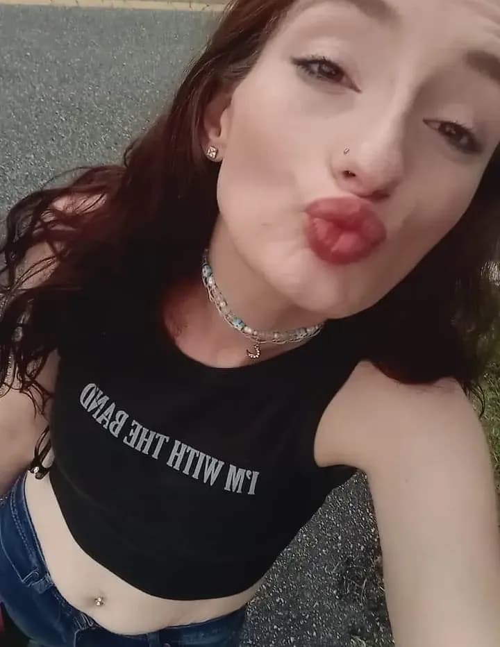 glamorousbaddie01 image