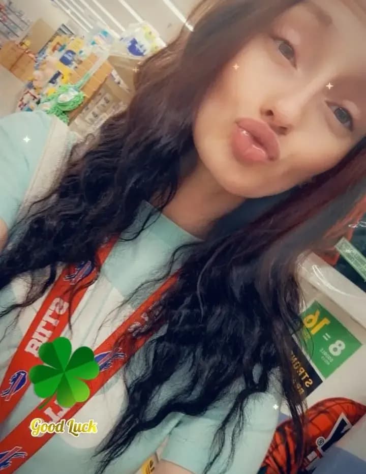 glamorousbaddie01 image