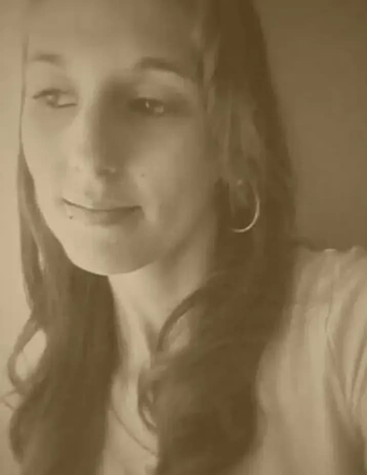 Amanda Mary Hipes image
