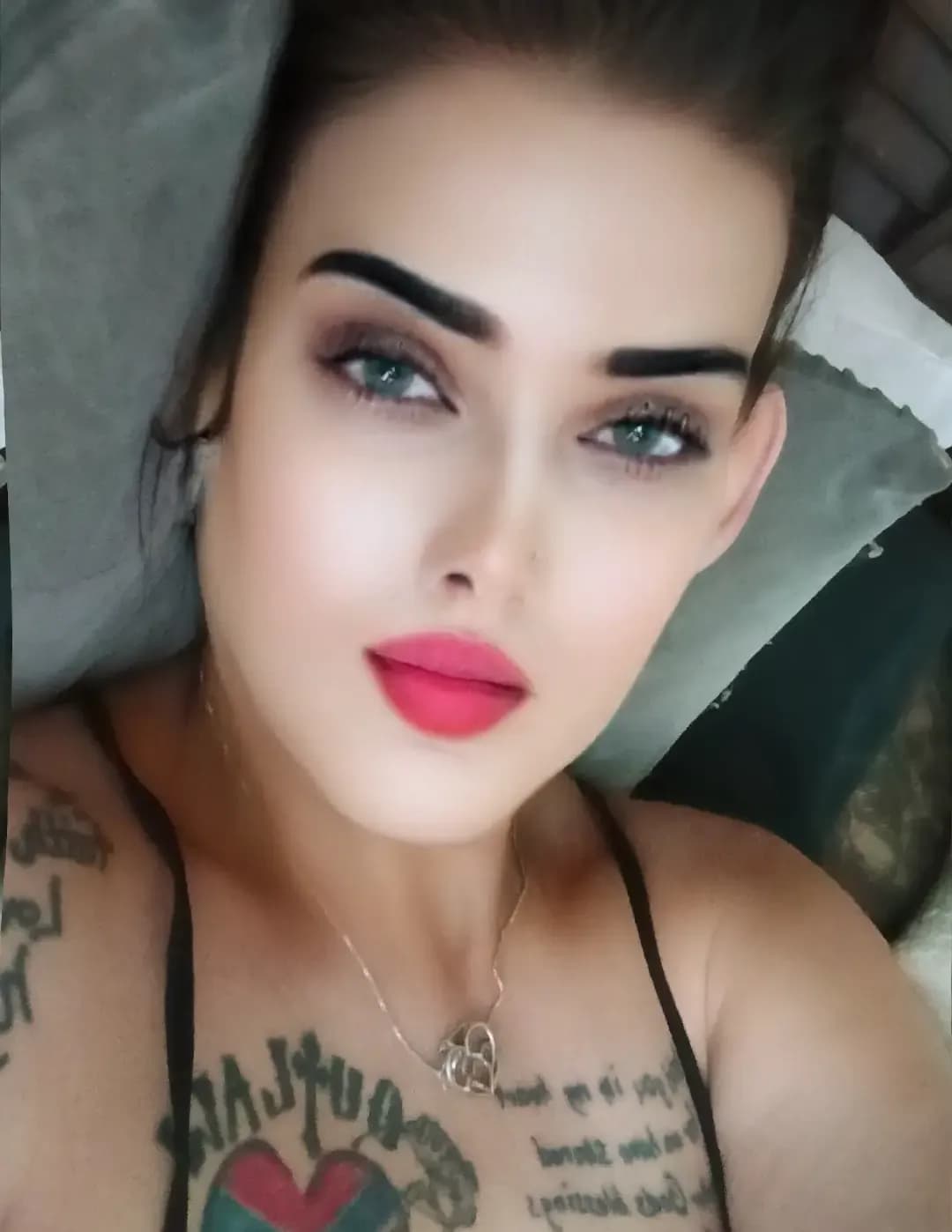 Chasity matte image