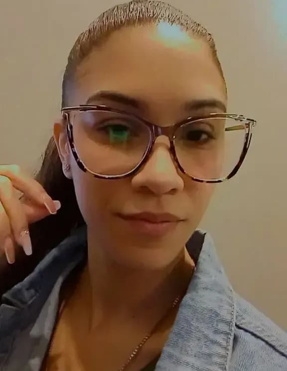 Valeria ayala torres image