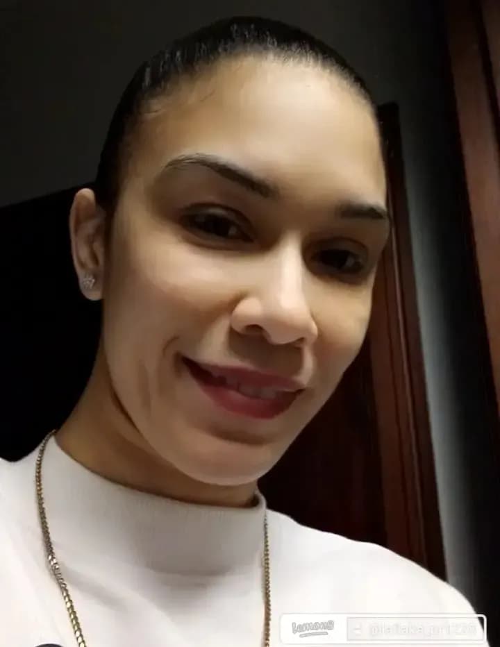 Valeria ayala torres image