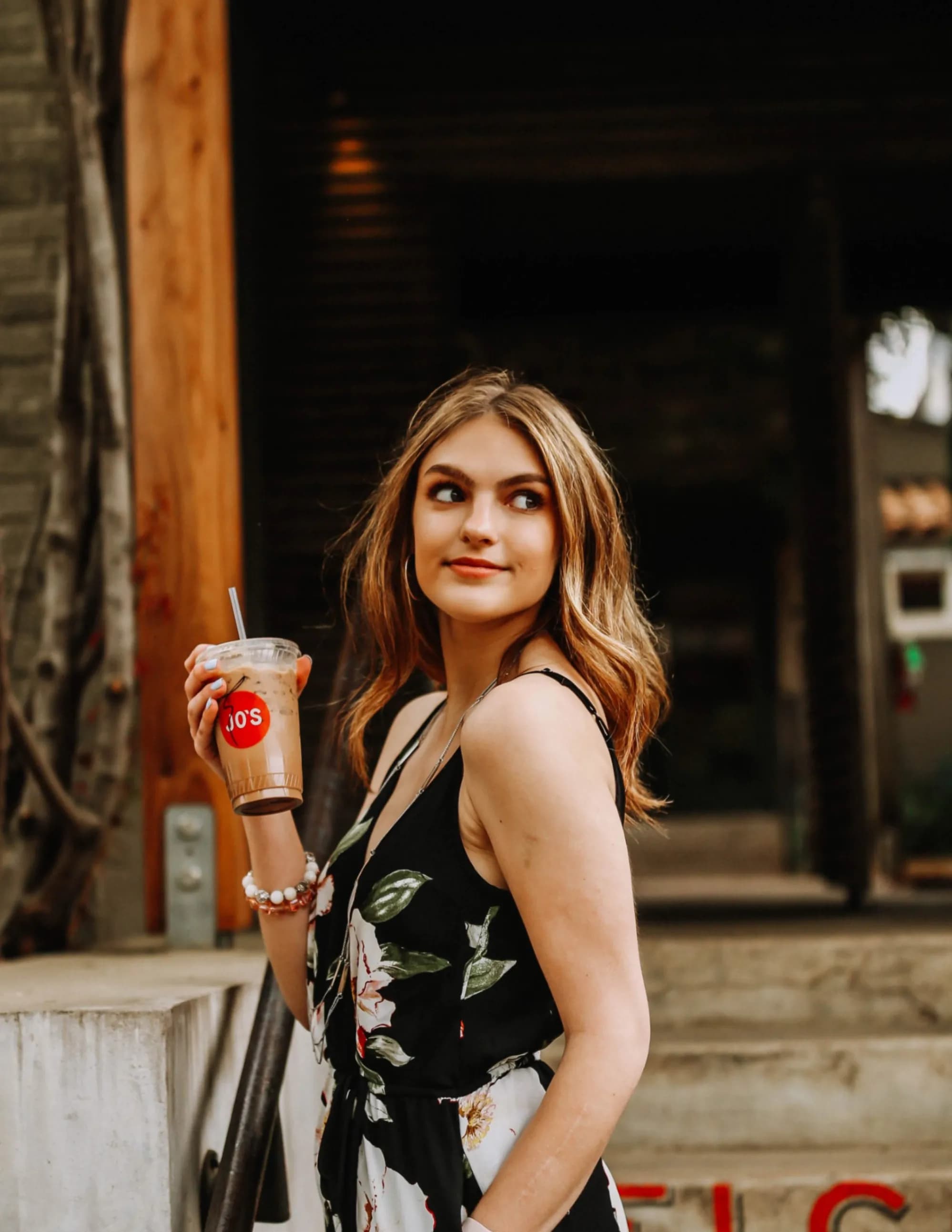 Alina H. image