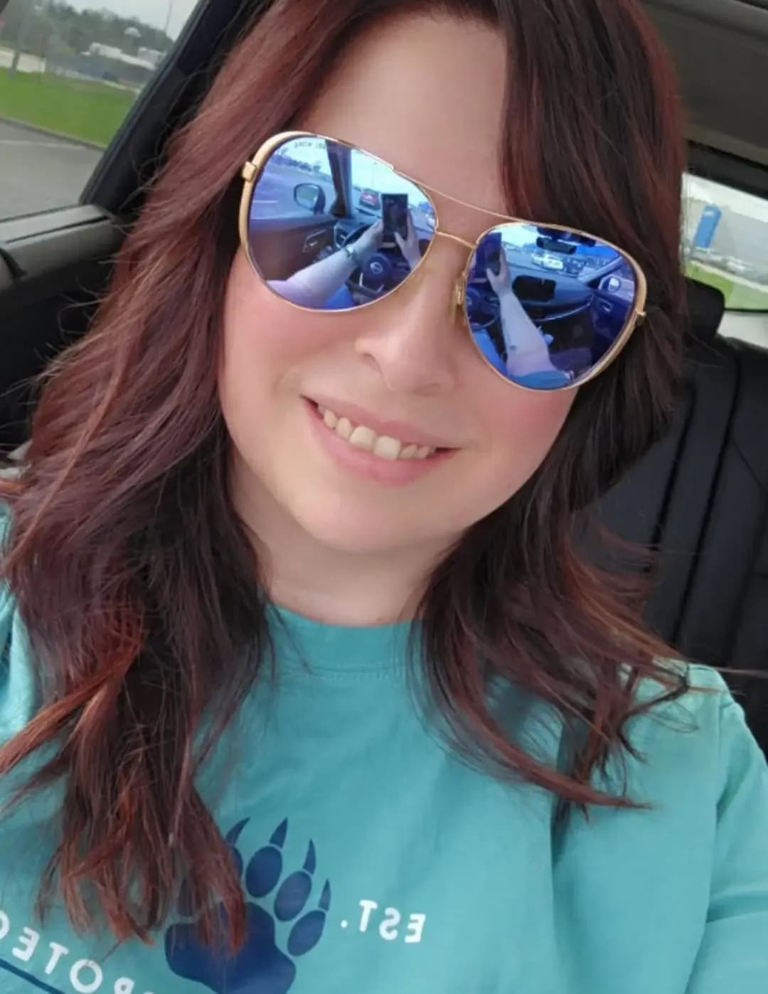 Holly Sue image