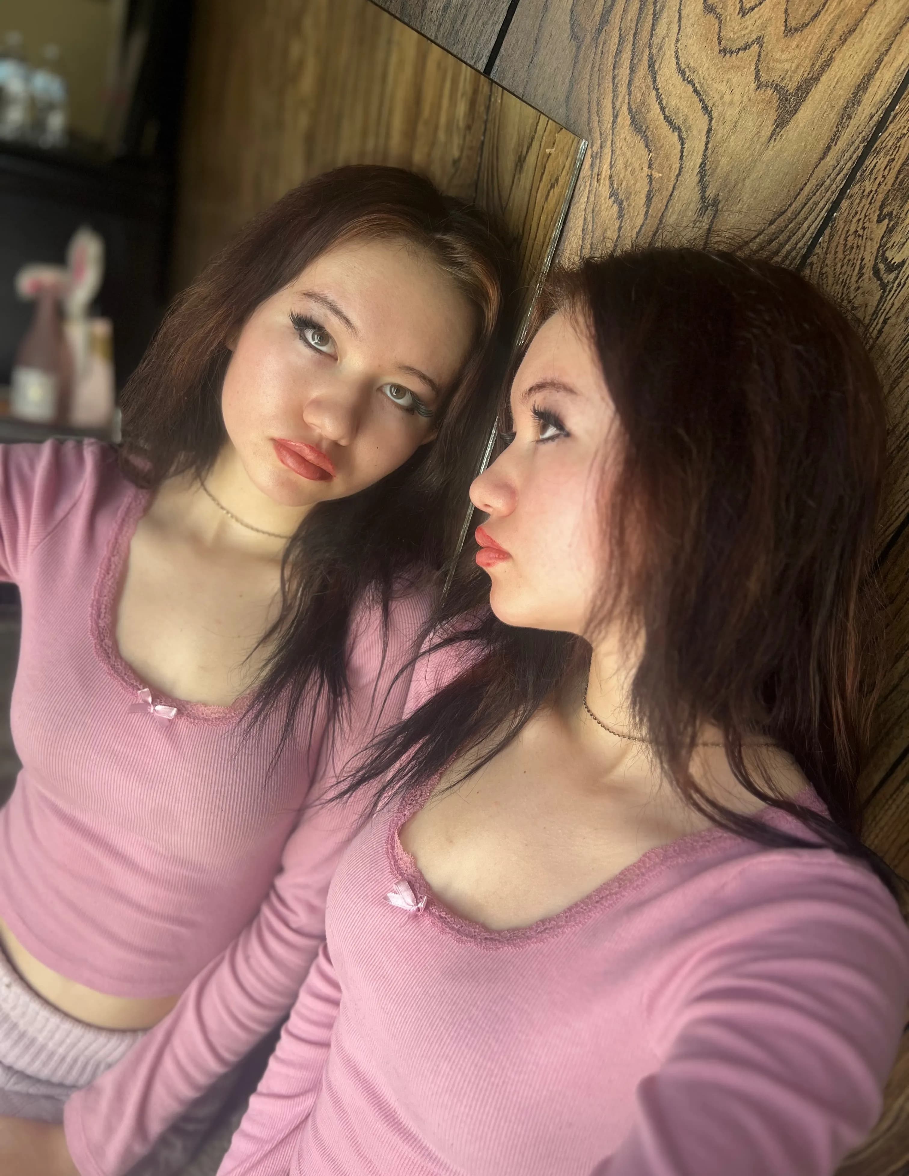 Isabella Johnston image