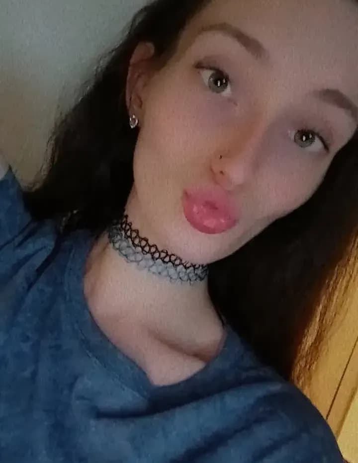 glamorousbaddie01 image
