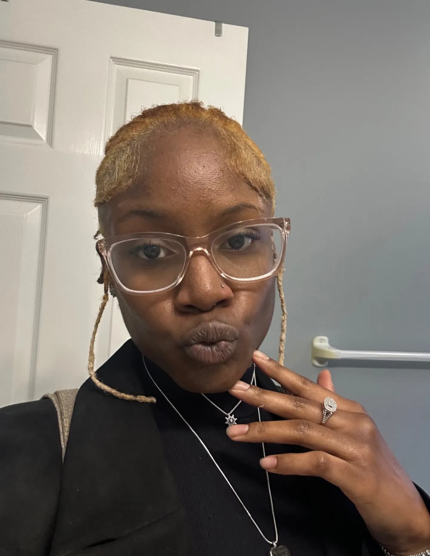 Gabby carter image