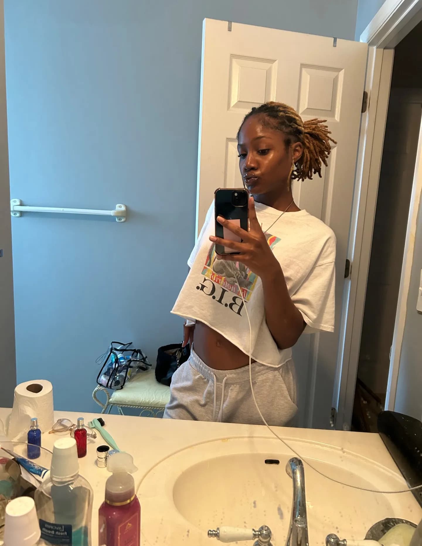 Gabby carter image