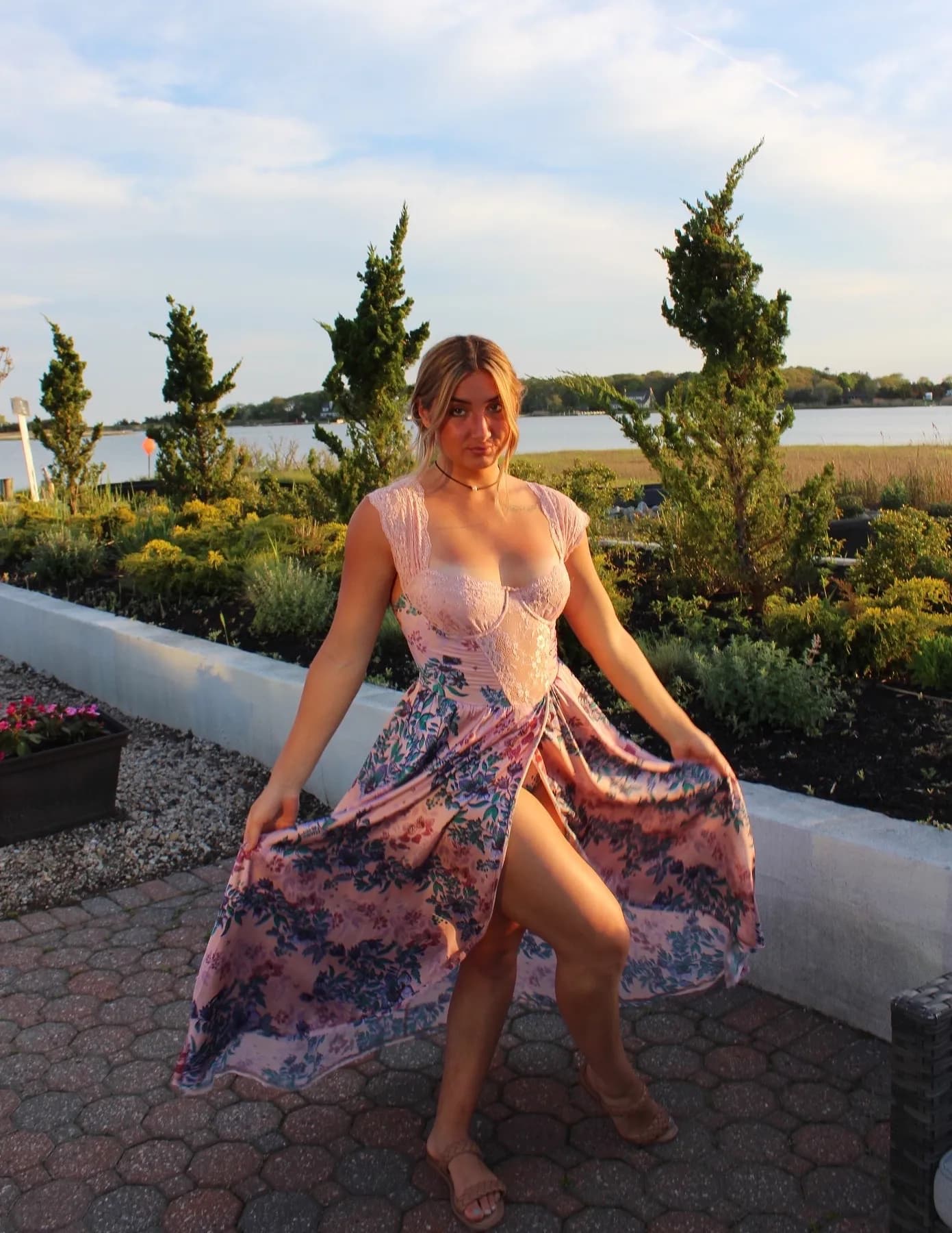 Lindsay Sentochnik image
