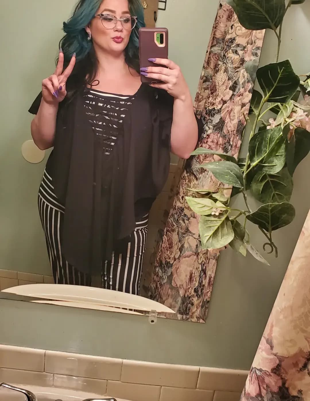 Sandi Bates image
