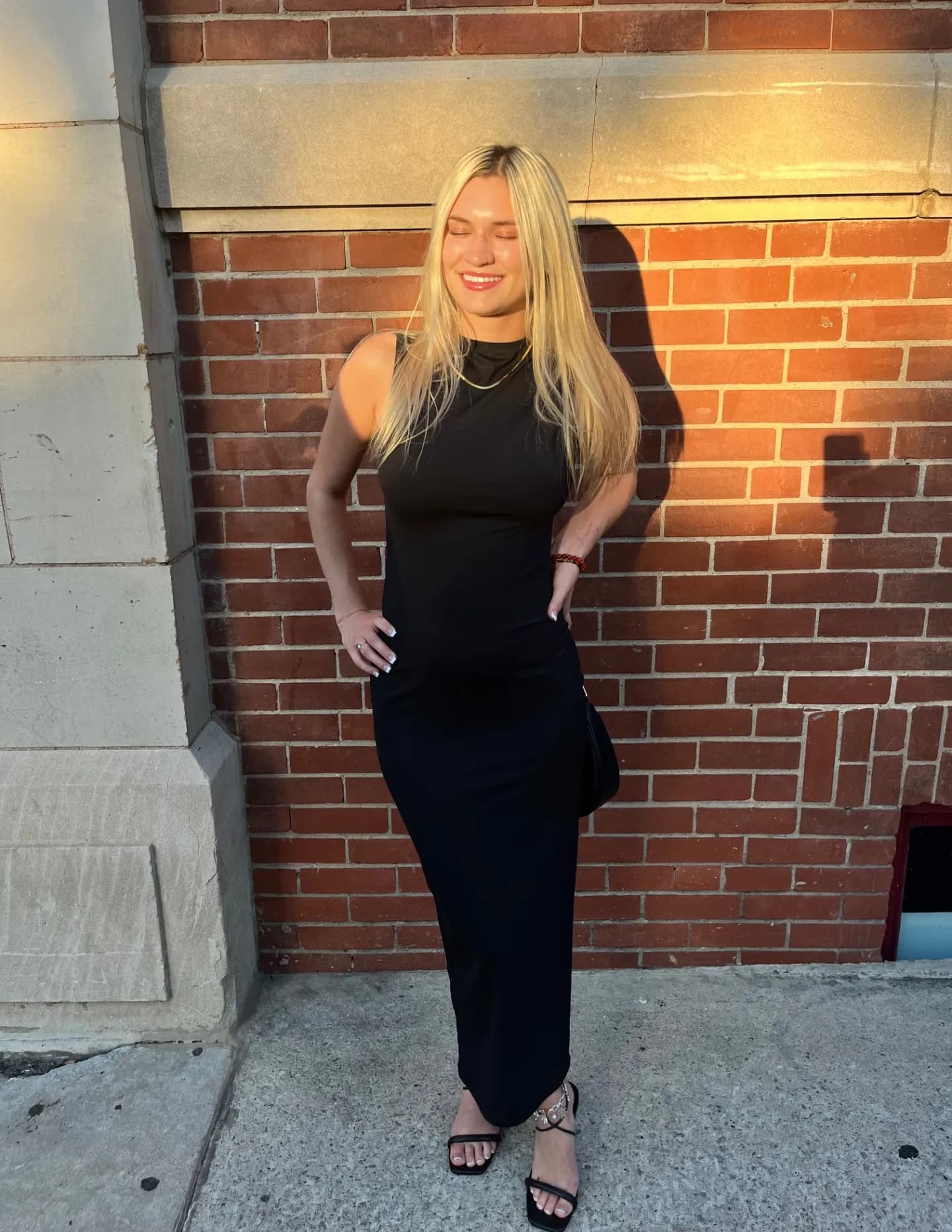 Sydnie corine image