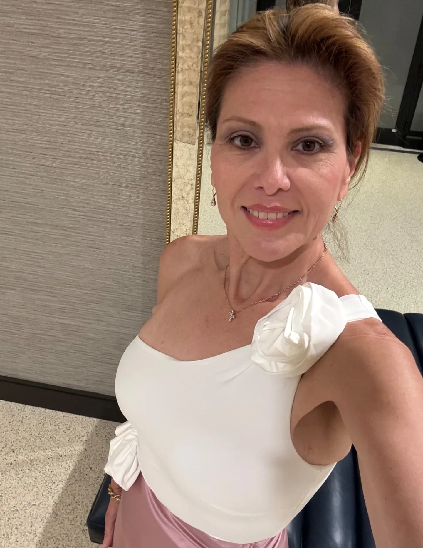 Claudia Boston image