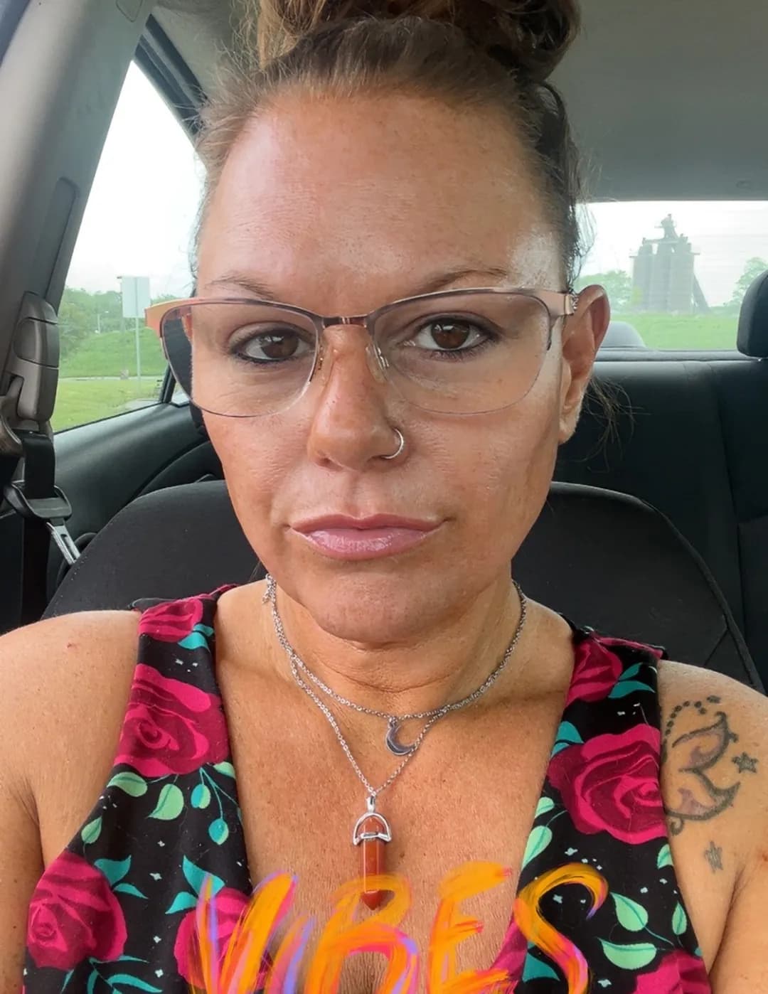 Lindsey Lee Lee Messick image