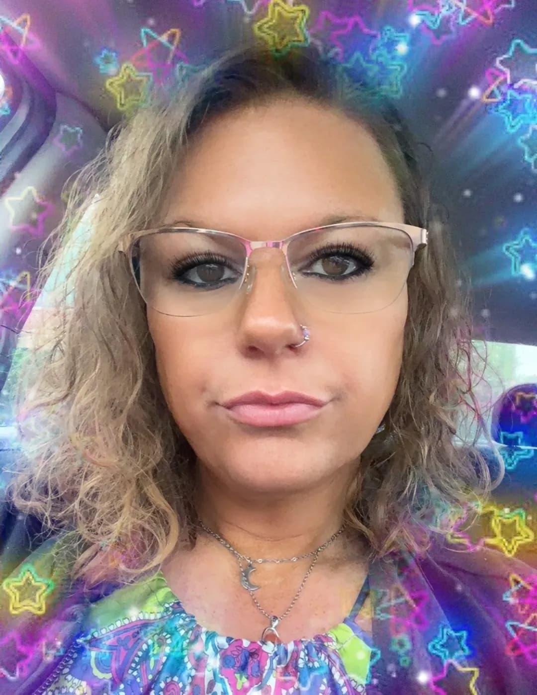Lindsey Lee Lee Messick image
