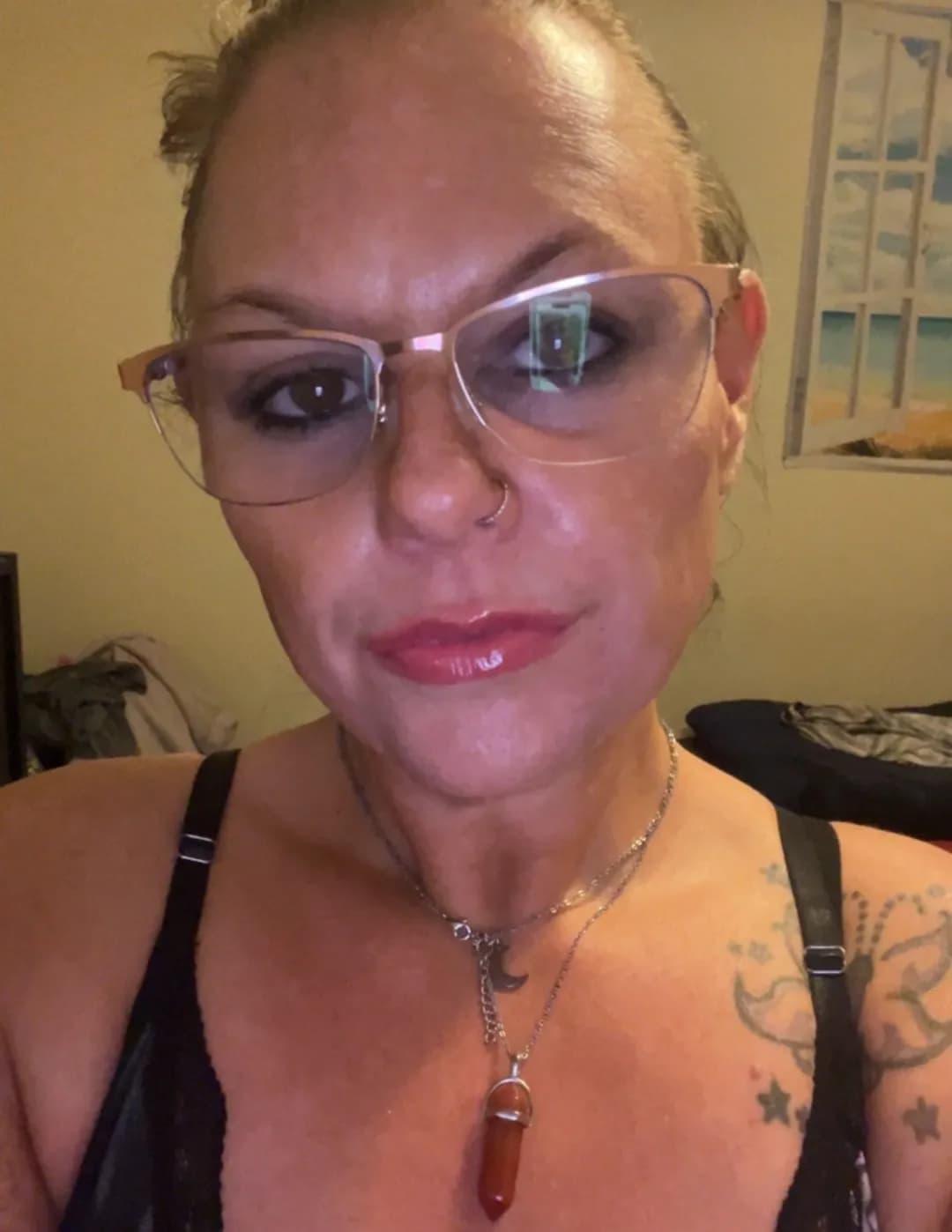 Lindsey Lee Lee Messick image