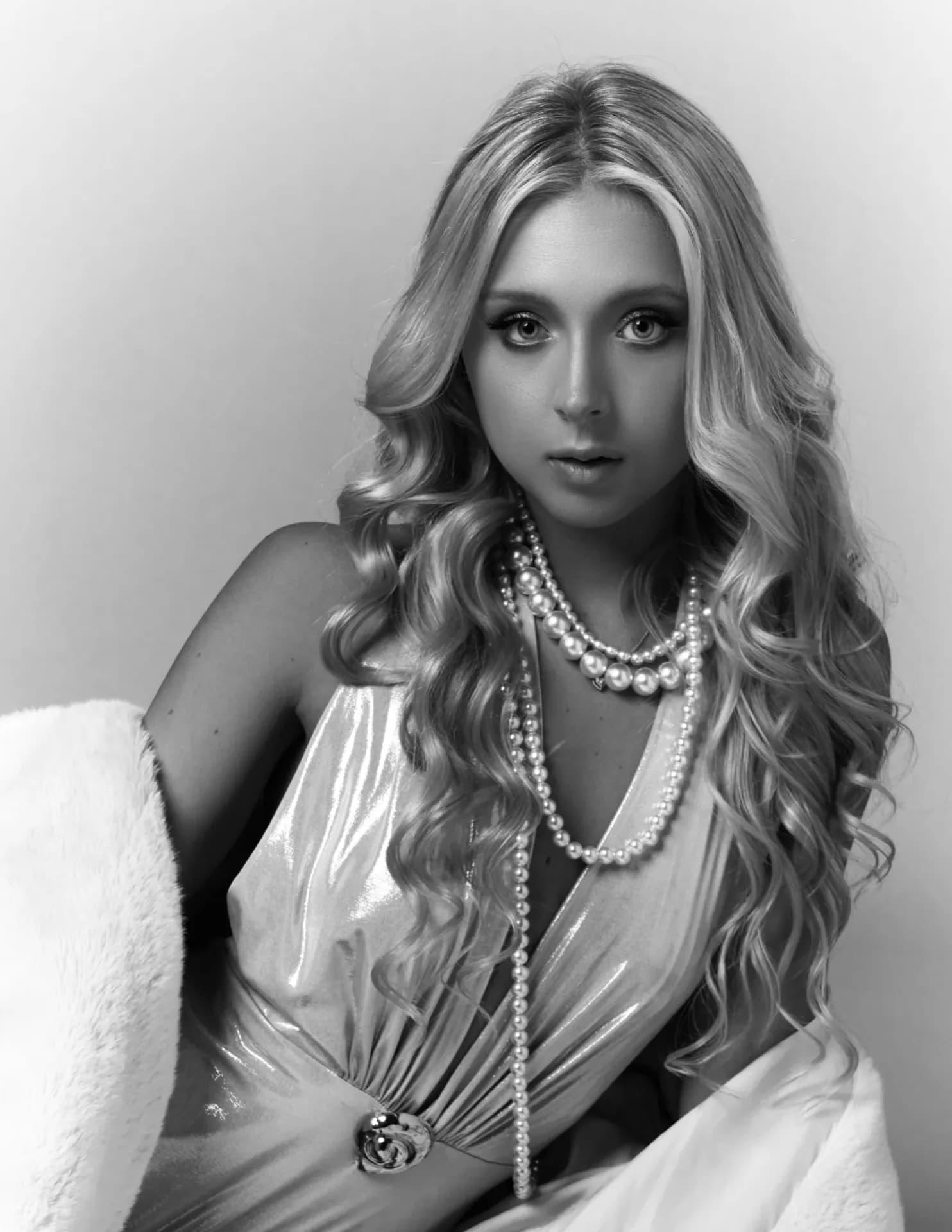 Alexa Altenhoff image