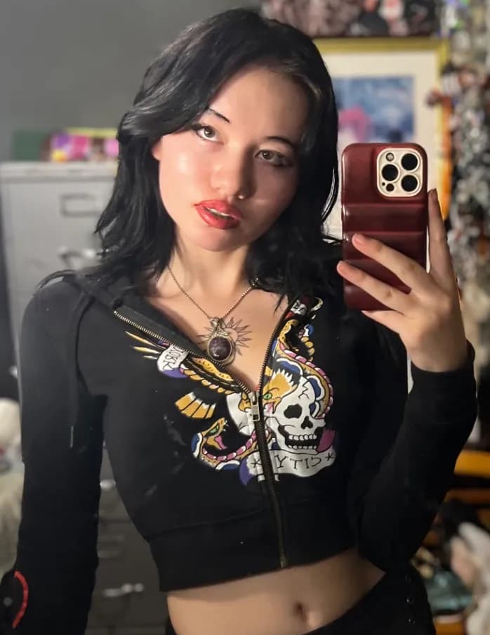 Isabella Johnston image