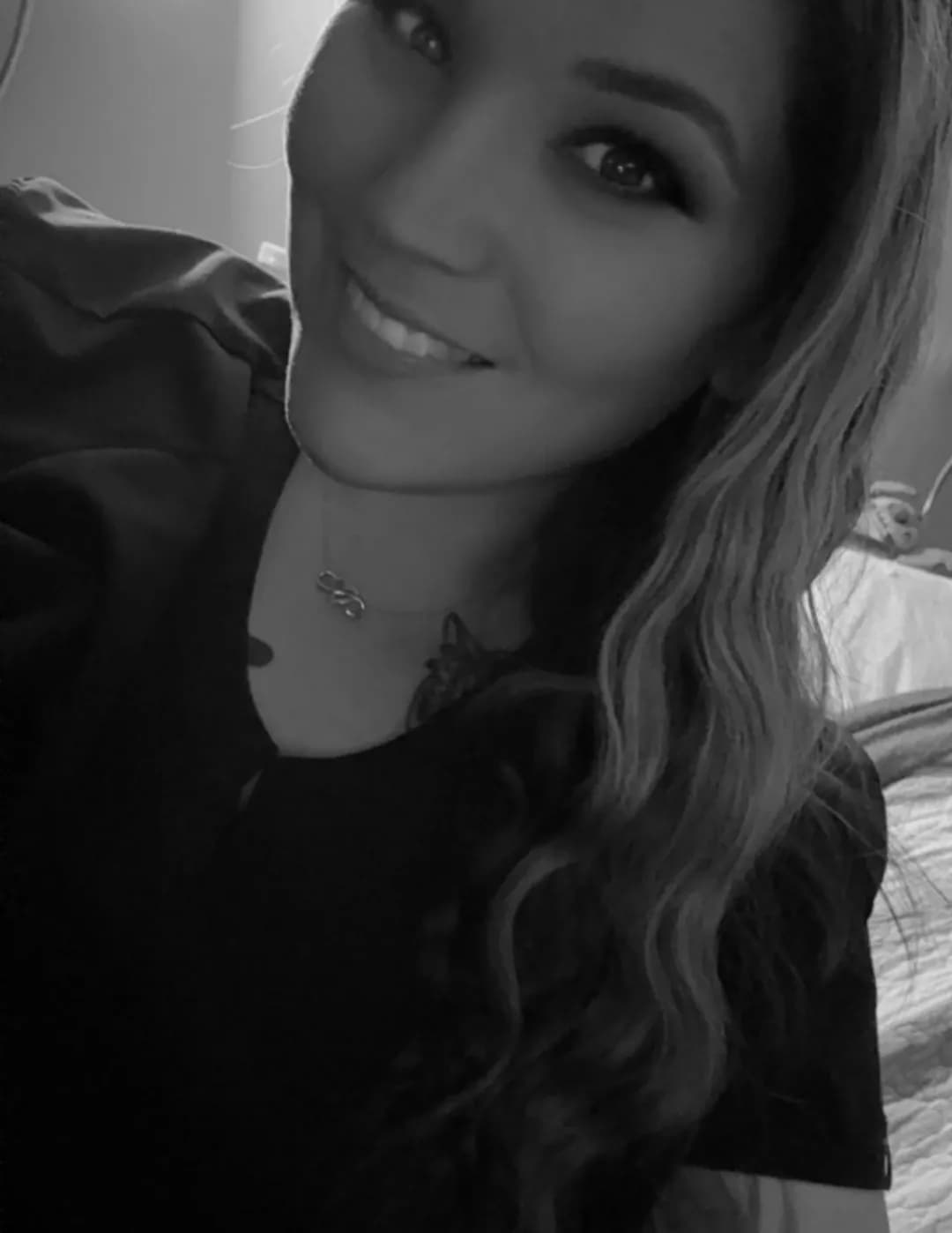 Ashley image