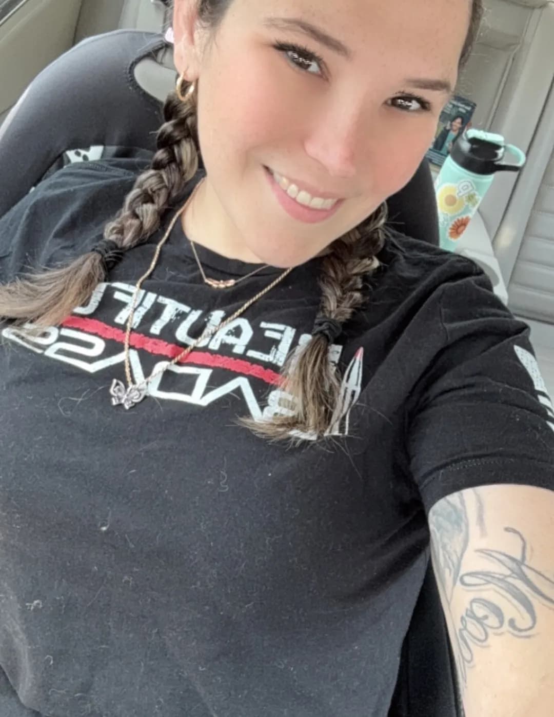 Ashley image
