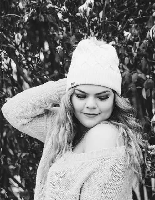 Emilee Sawtellle image