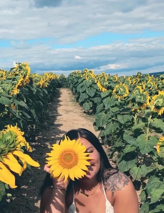 Emilee Sawtellle image