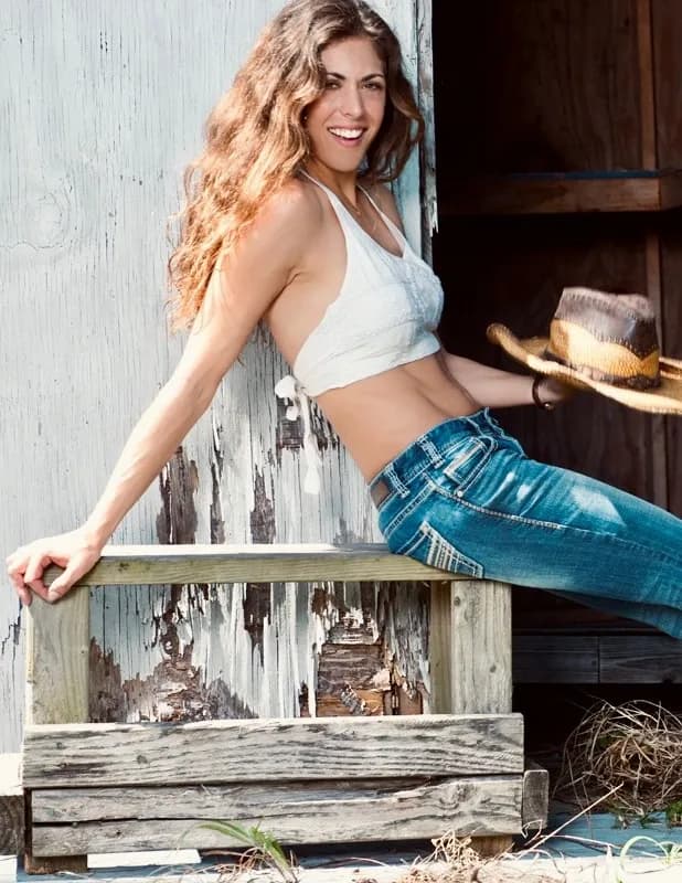 Ashley Snodgress image