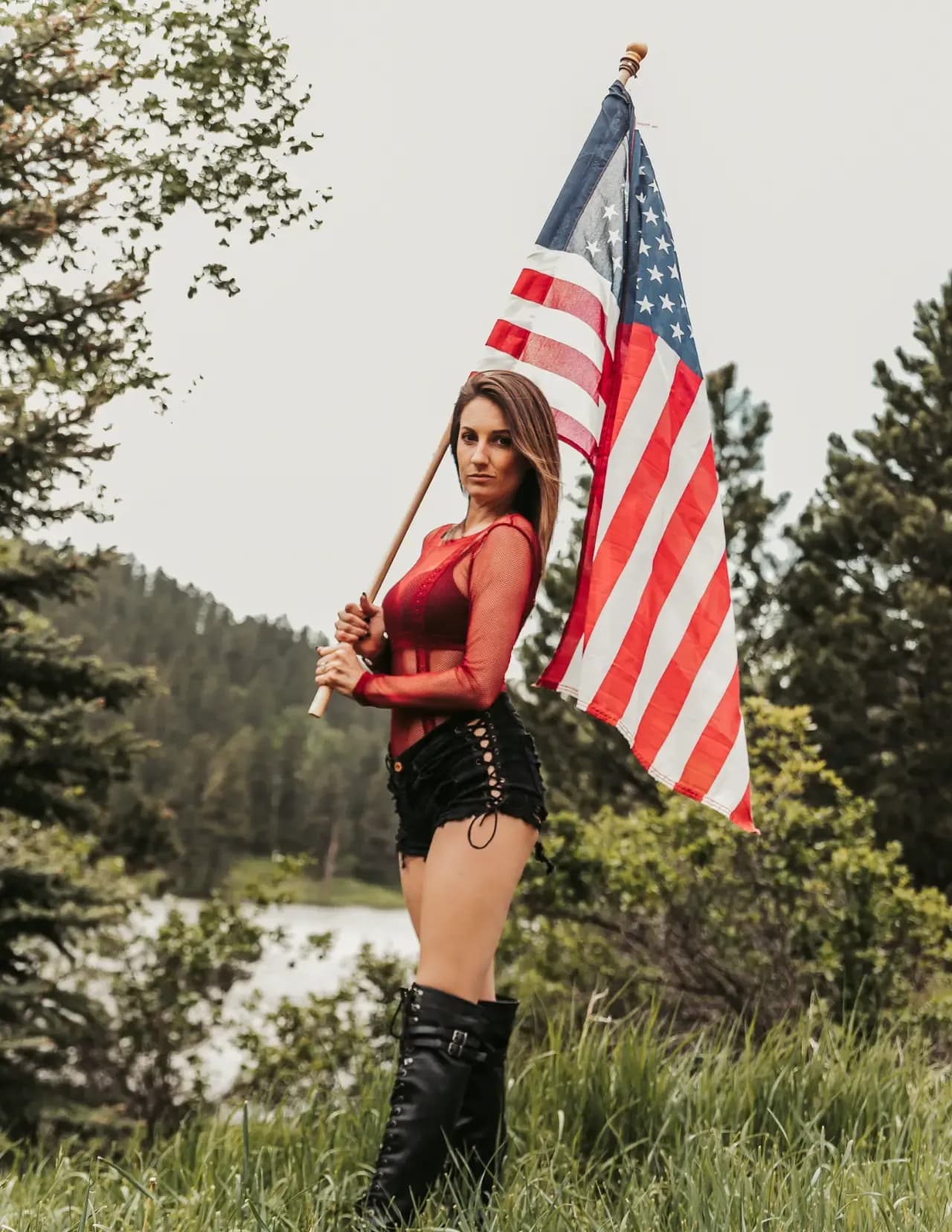 Jess Jones image