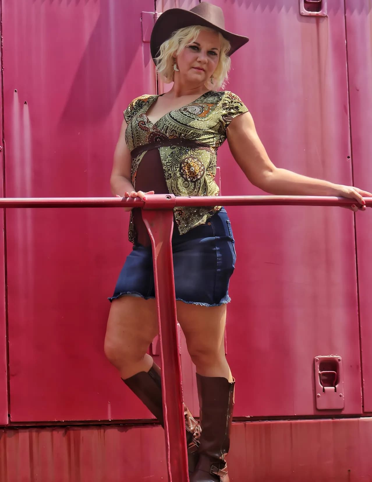 Amanda Hernandez image