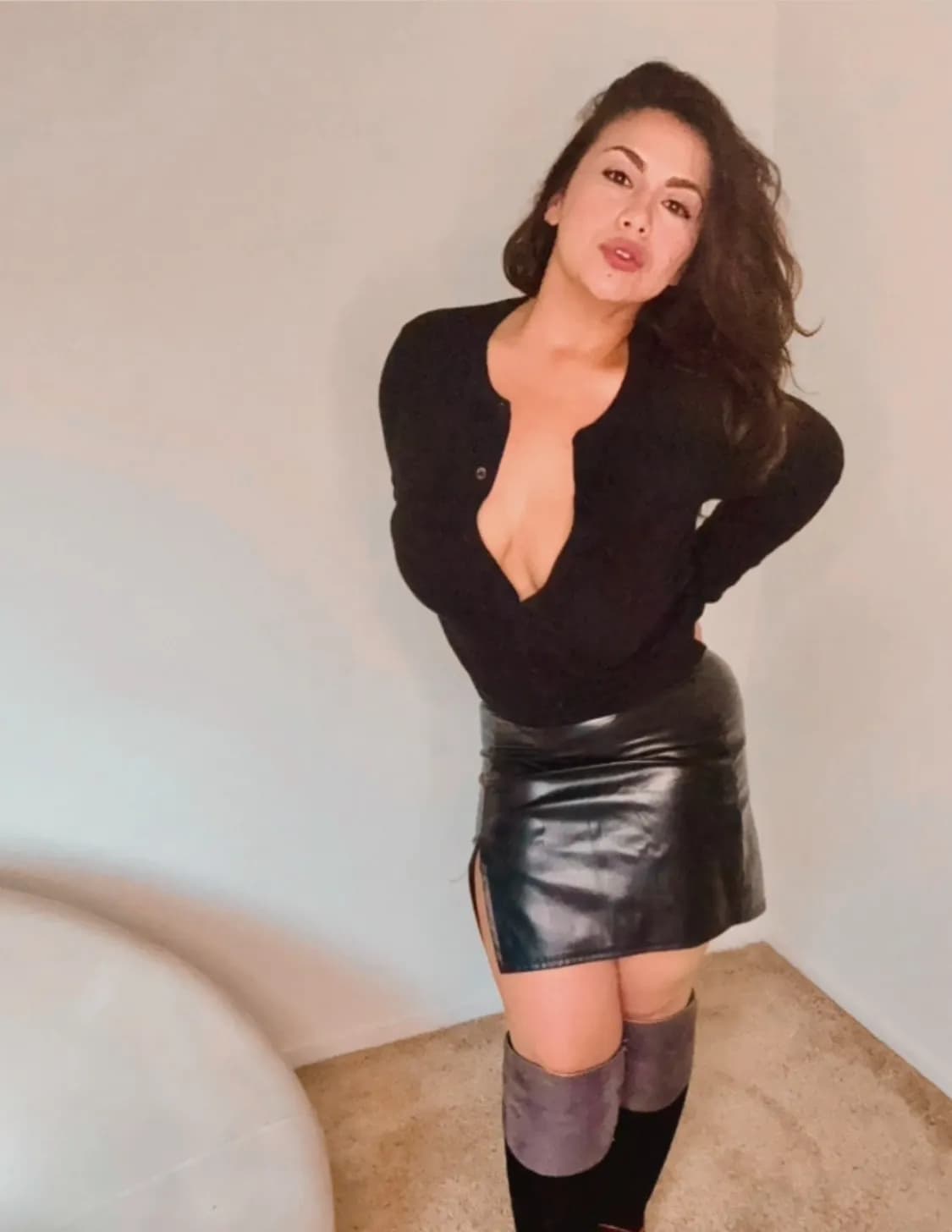 Karen Escobar image