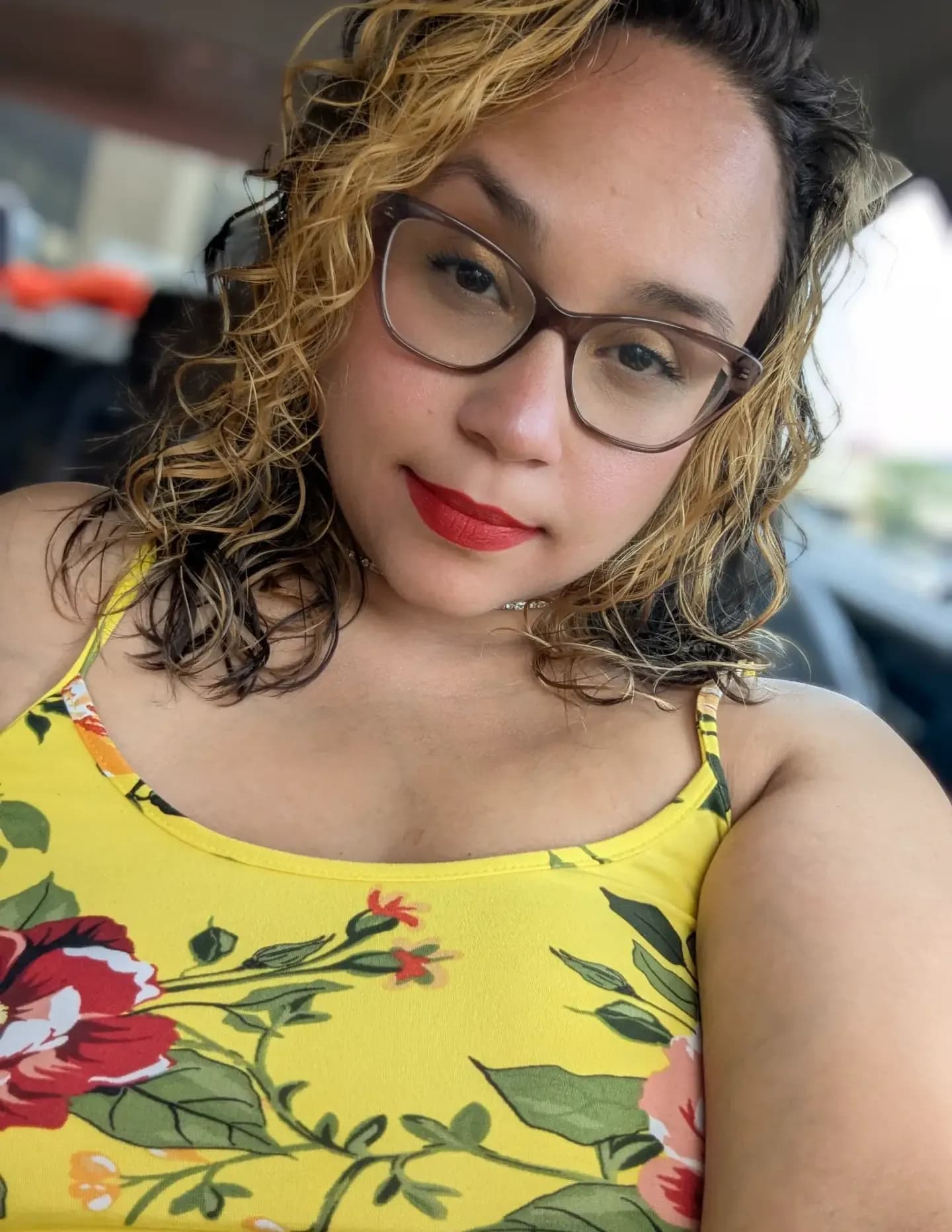 Angela Negron image