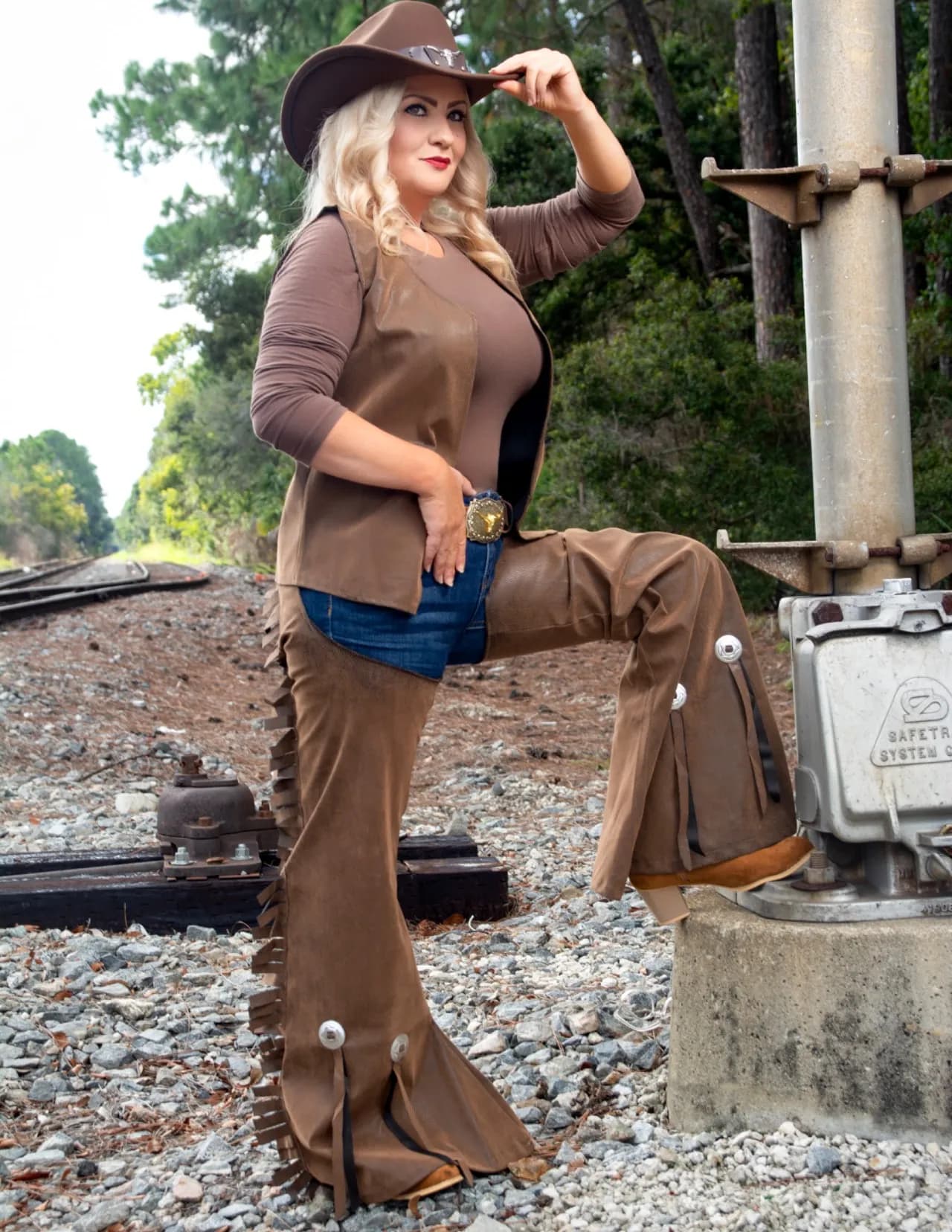 Jennifer carter ( Brinx savage) image