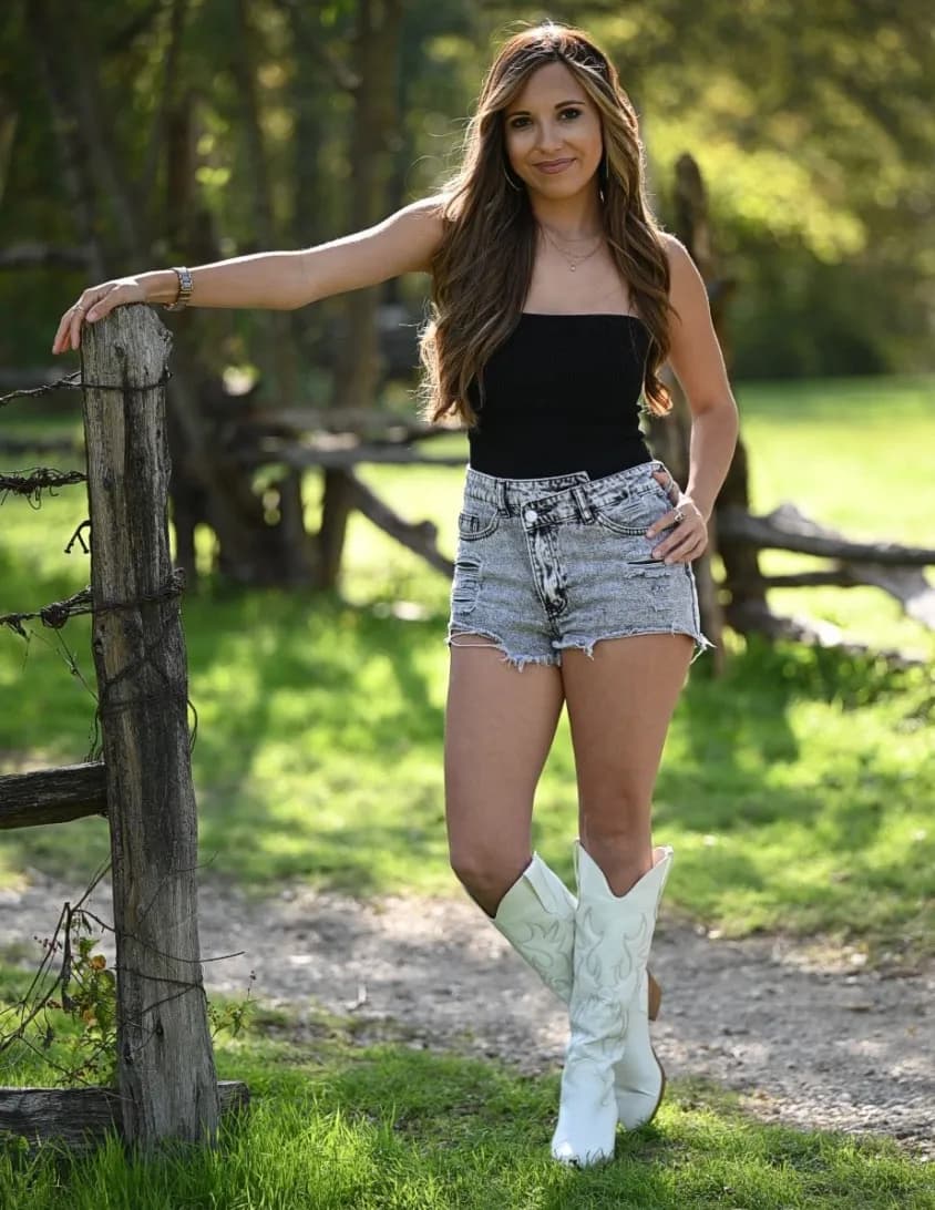 Taylor young image