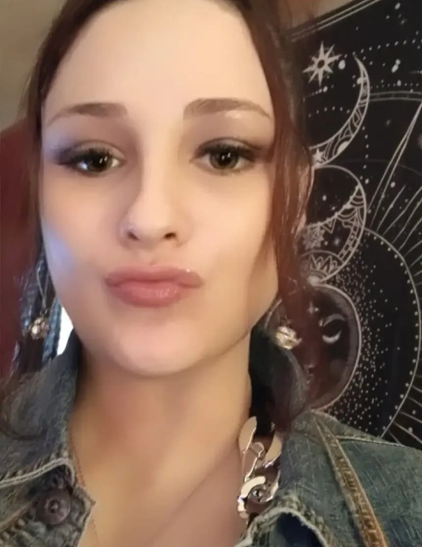 Honeydsgurl image