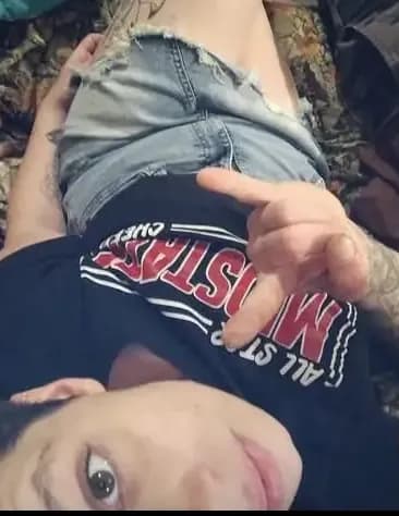 Destin LaRae Setliff image
