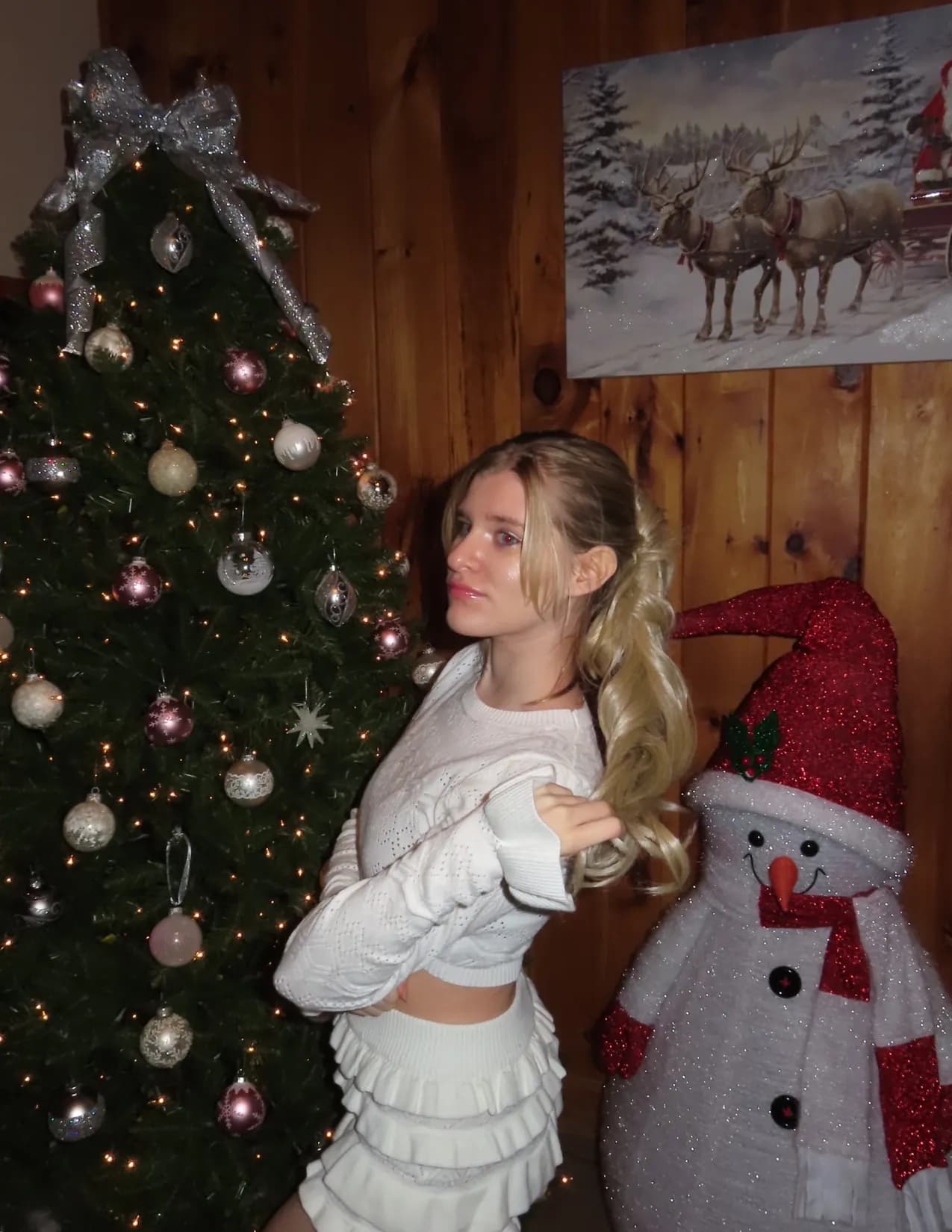 Hailey Outtrim image
