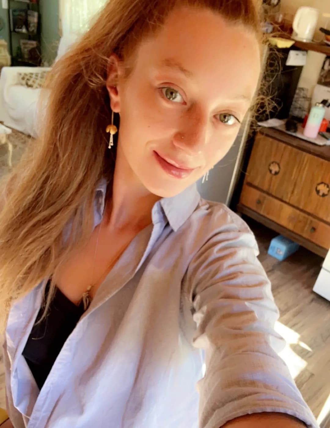 Hannah Lee image