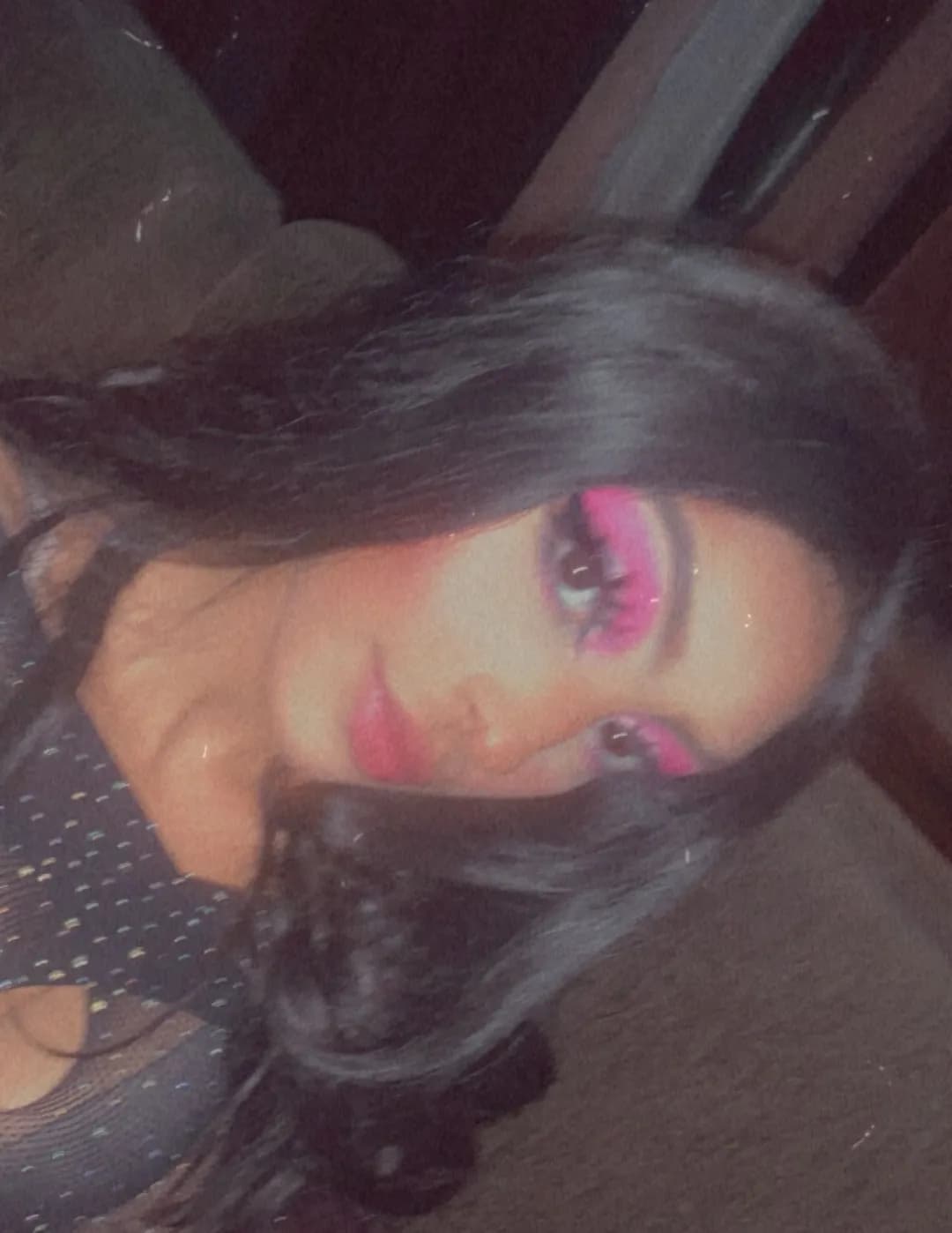 Lila Shania image