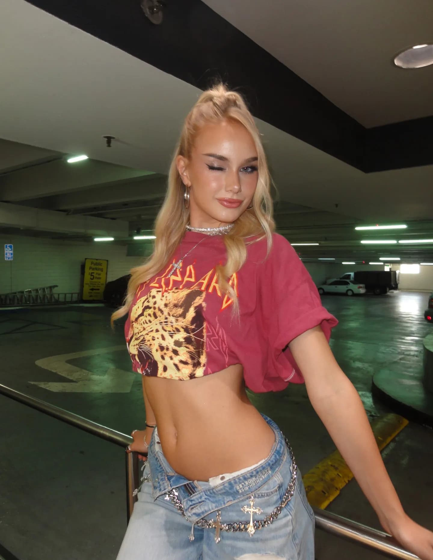 Maci  Wood image
